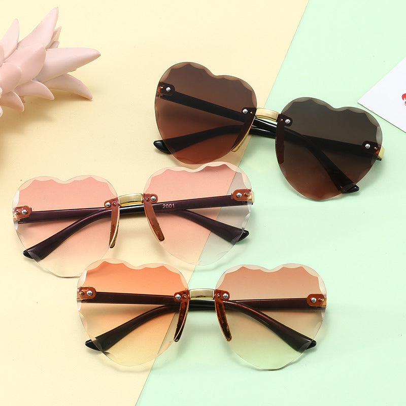 Damen Herzförmige Sonnenbrille Karnz