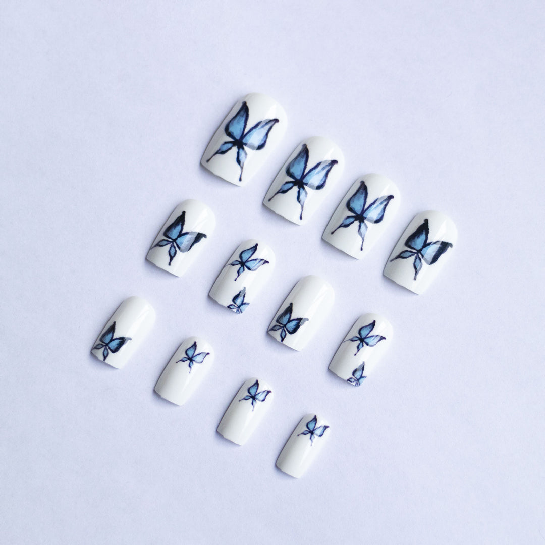 Künstlerische Nagelkunst