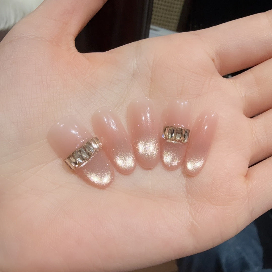 Elegante Nagelkunst Karnz