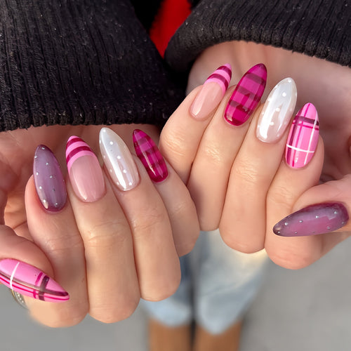 Künstlerisches Glänzendes Stiletto Press-On Nail Set Karnz