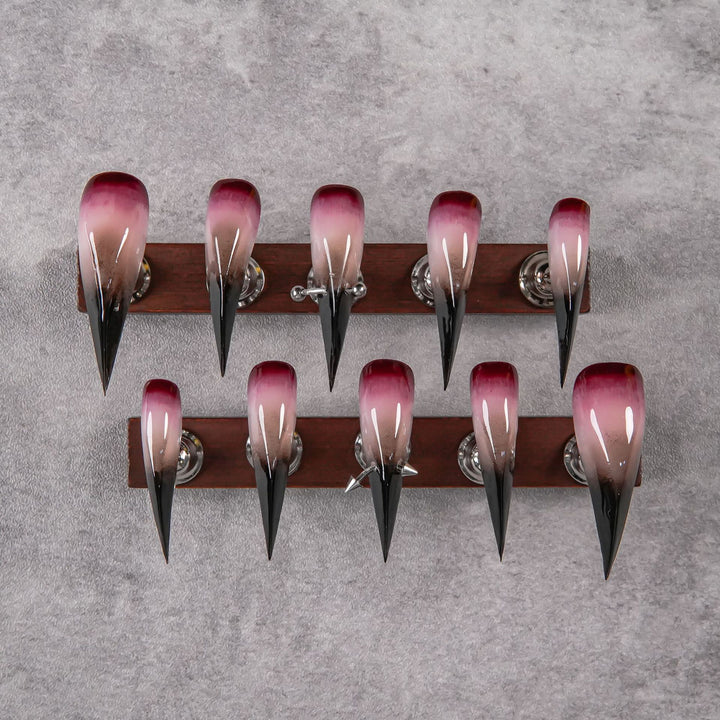 Stiletto Press-On Nagelkunst