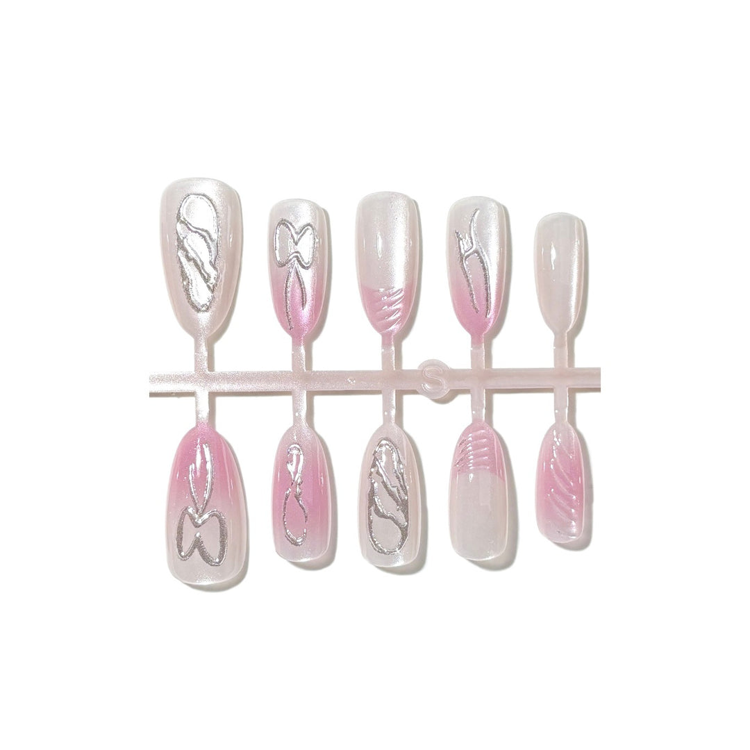 Press-On Nagelkunst Set mit eleganten Stilen