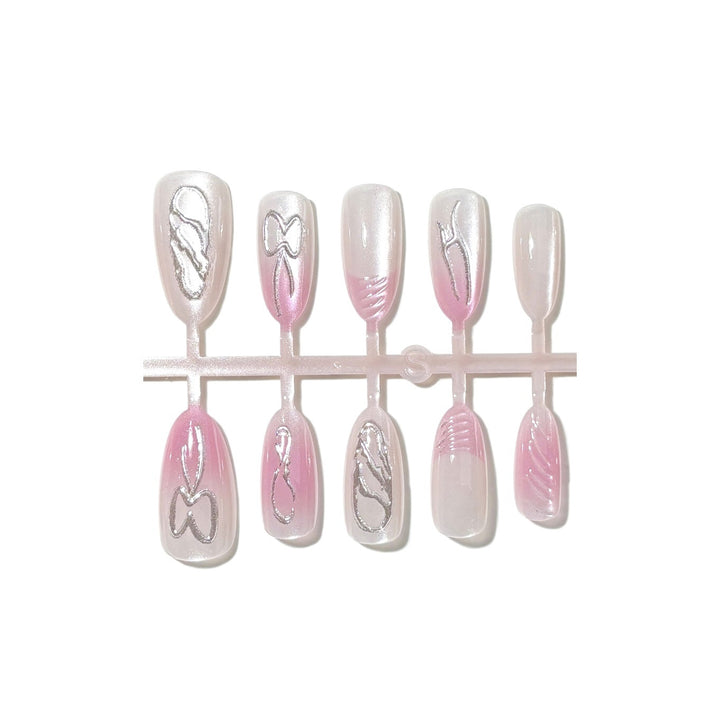 Press-On Nagelkunst Set mit eleganten Stilen
