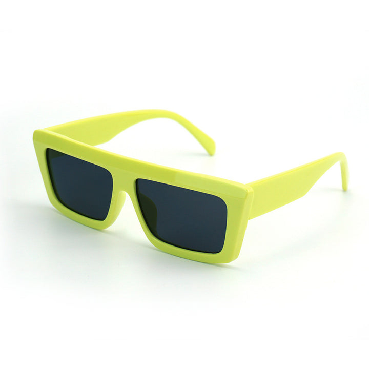 Damen Oversized Sonnenbrille mit modernem und kantigem Design Karnz