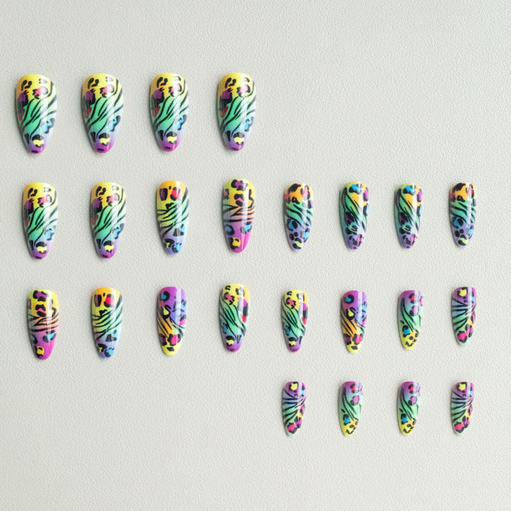 Wildtier Druck Nagelkunst