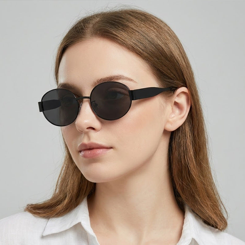 Damen Modische Sonnenbrille mit einzigartigem Design Karnz