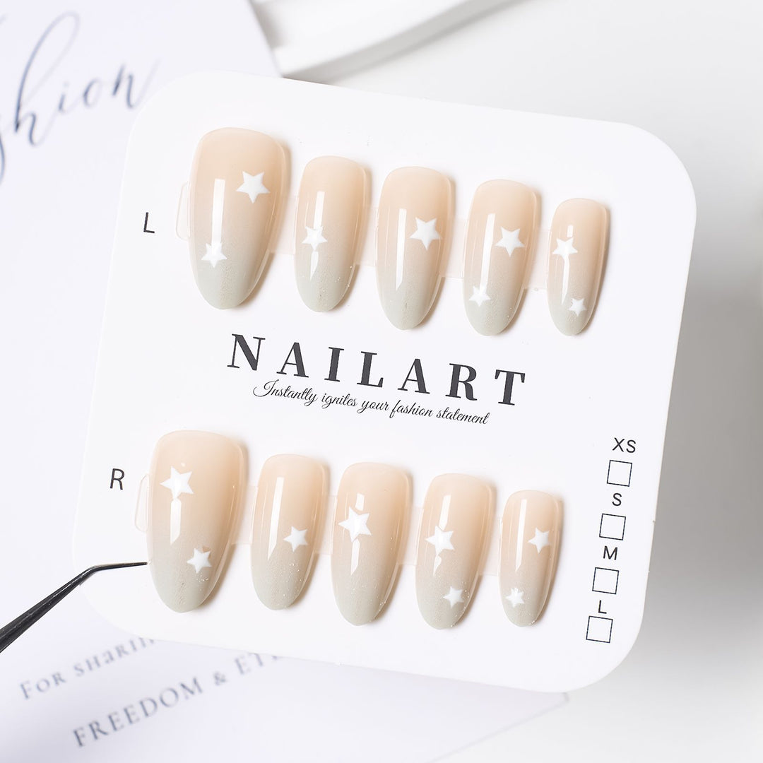 Niedliches tierisches Press-On Nagelkunst Set Karnz