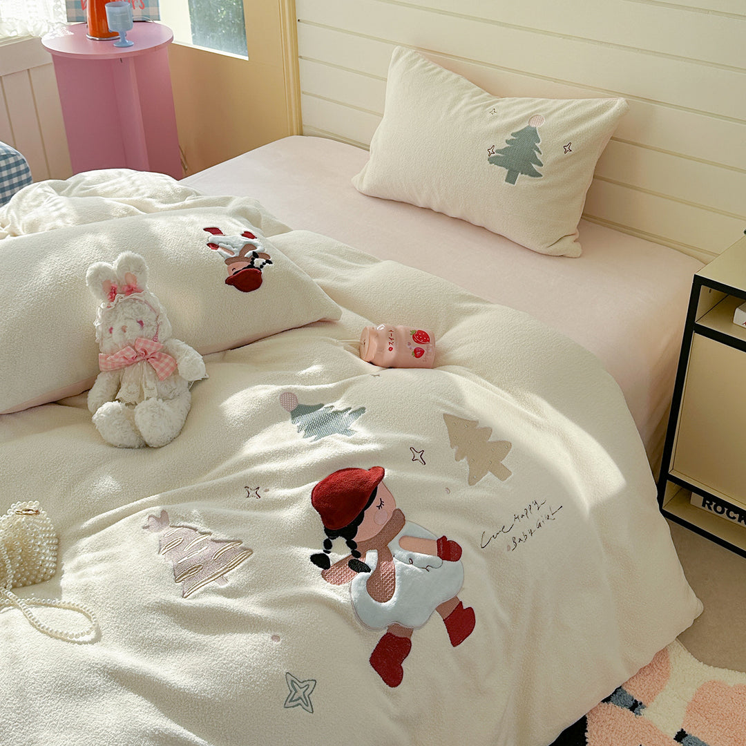 Plush Sherpa Embroidered Winter Cartoon Duvet Cover Set with Reversible Soft Lining and Pillow Shams