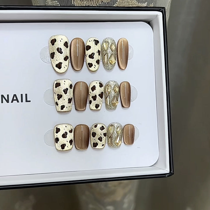 Artistic Glam Nail Kit Karnz