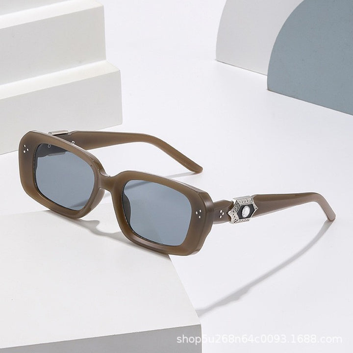 Klassische breite quadratische Sonnenbrille