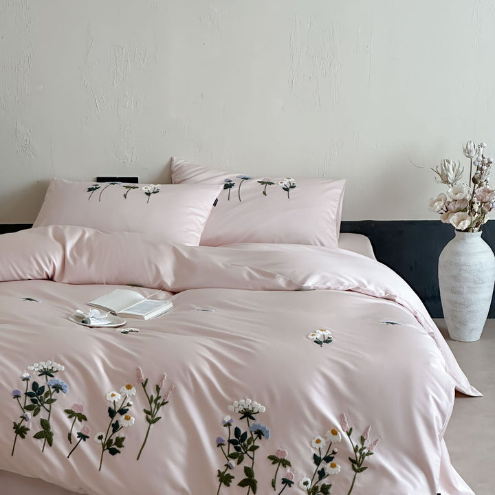 Bestickte Baumwollsatin-Bettgarnitur mit floraler Applikation und seidenweichem Griff