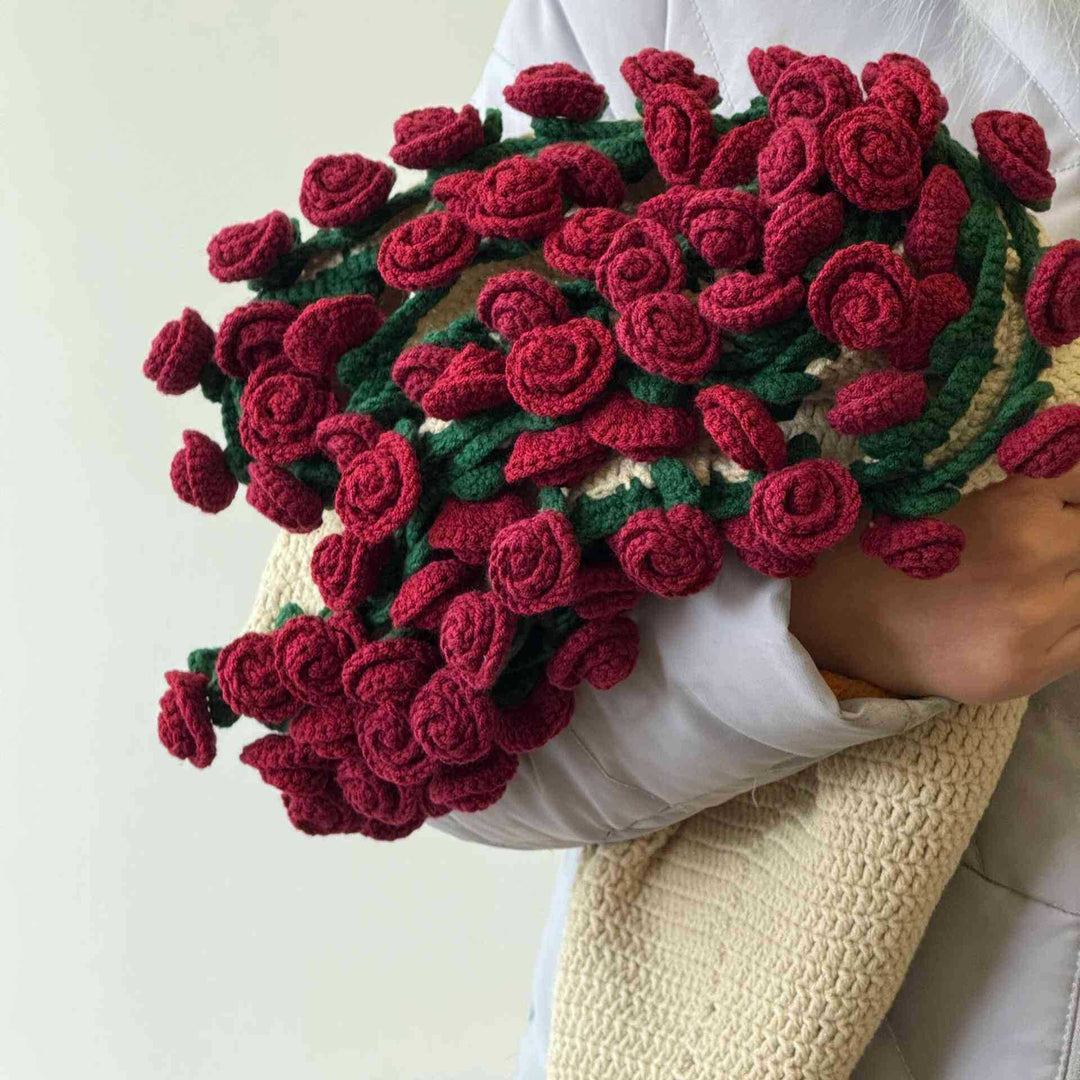 Handgefertigter Häkelstrauß