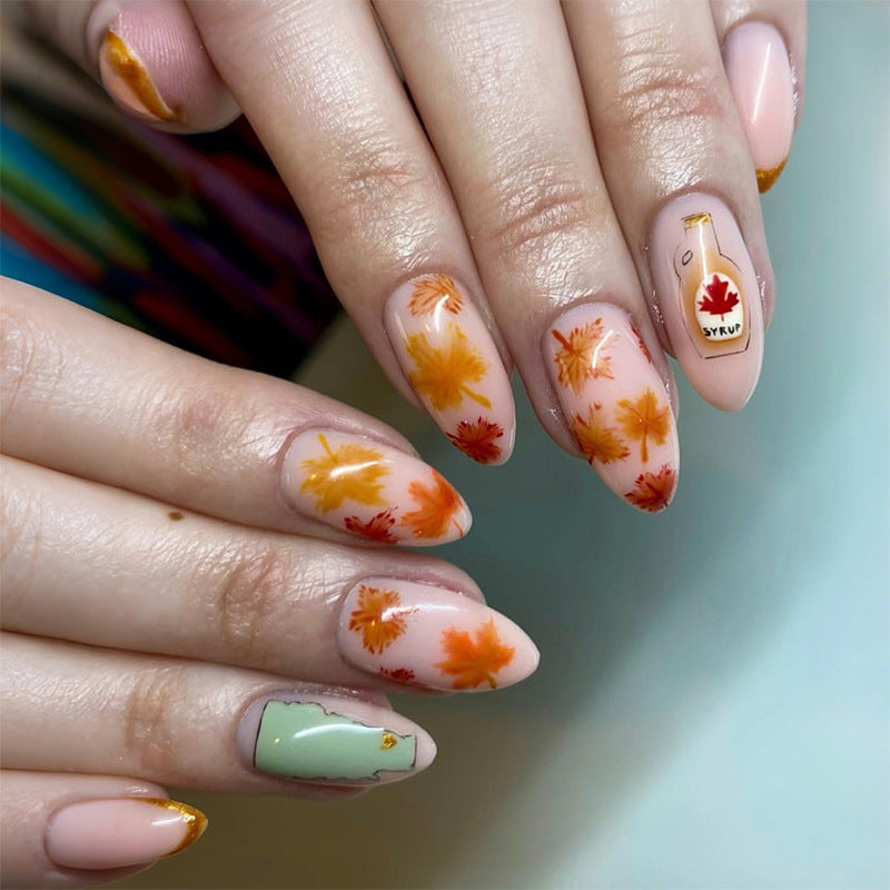 Herbst-inspiriertes Press-On Nagelkunstset Karnz