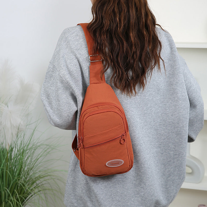 Kompakte Sling-Rucksack
