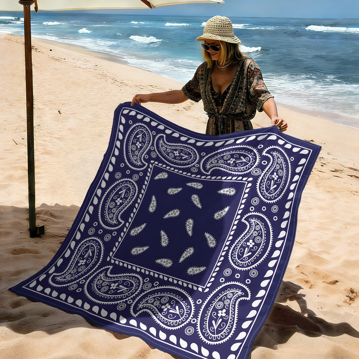 Mandala Design Strandmatte Karnz