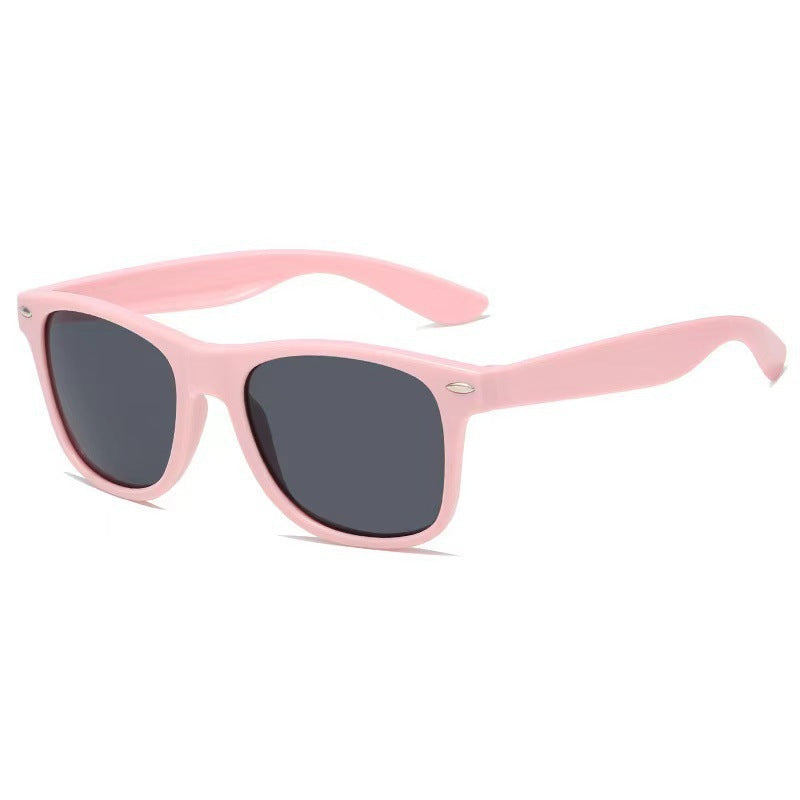 Retro-inspirierte Sonnenbrille für den Strand