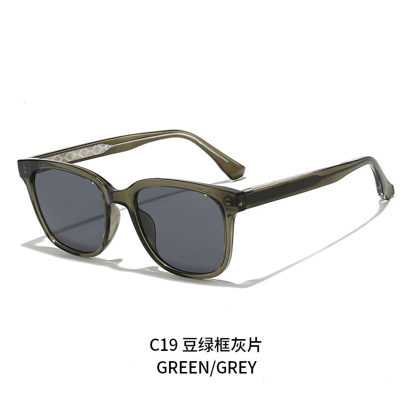 Damen Retro-inspirierte Sonnenbrille mit geschütztem UV-Filter und robustem Rahmen Karnz