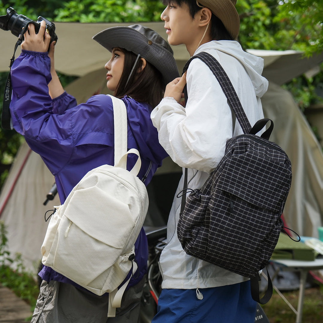 Multi-Funktionaler geometrischer Rucksack Karnz