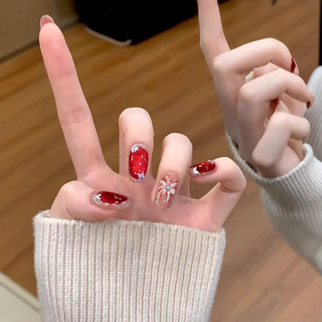 Festliches Ornamentiertes Nail Art Set