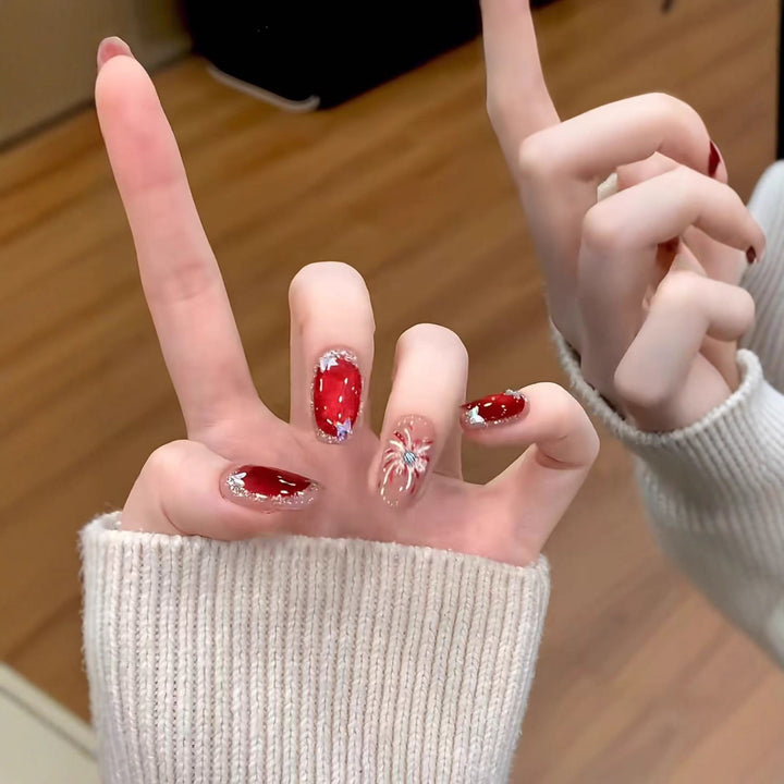 Festliches Ornamentiertes Nail Art Set