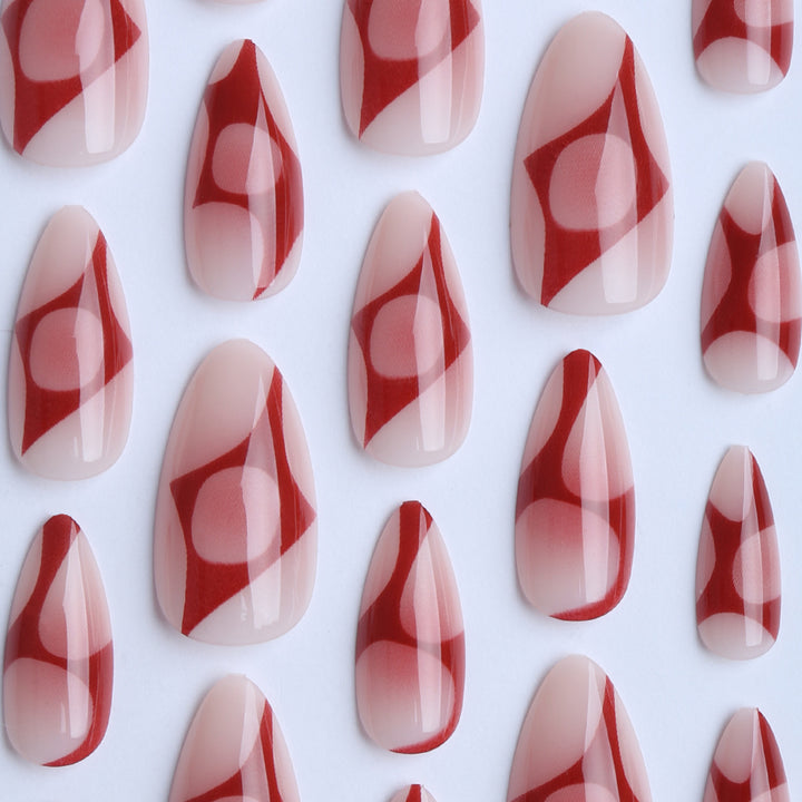 Künstliche Stiletto Fingernägel mit Elegantem Design Karnz
