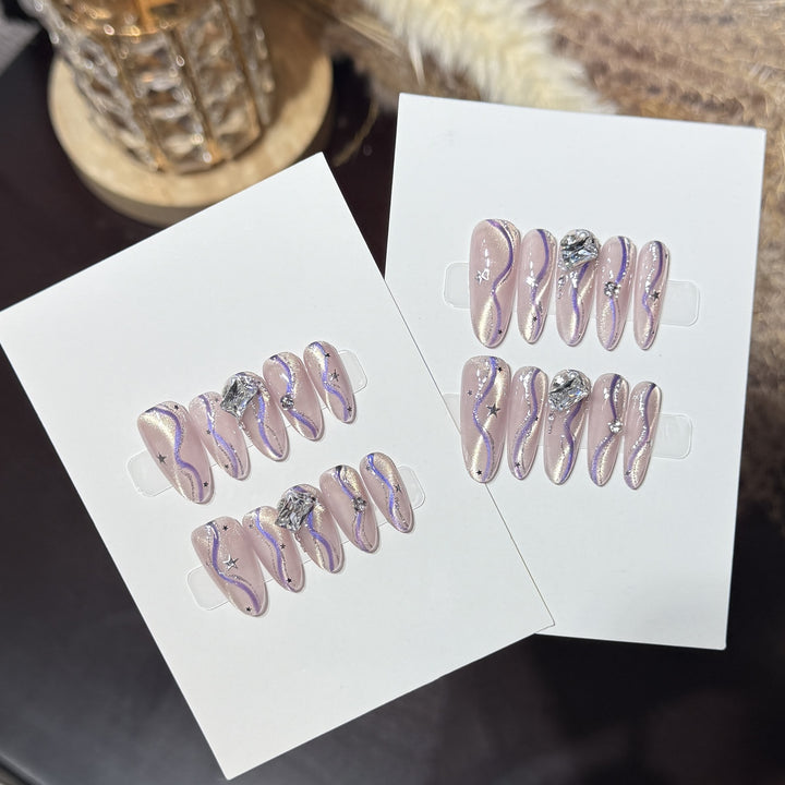 Glamouröses Dekoratives Nagelkunstset Karnz