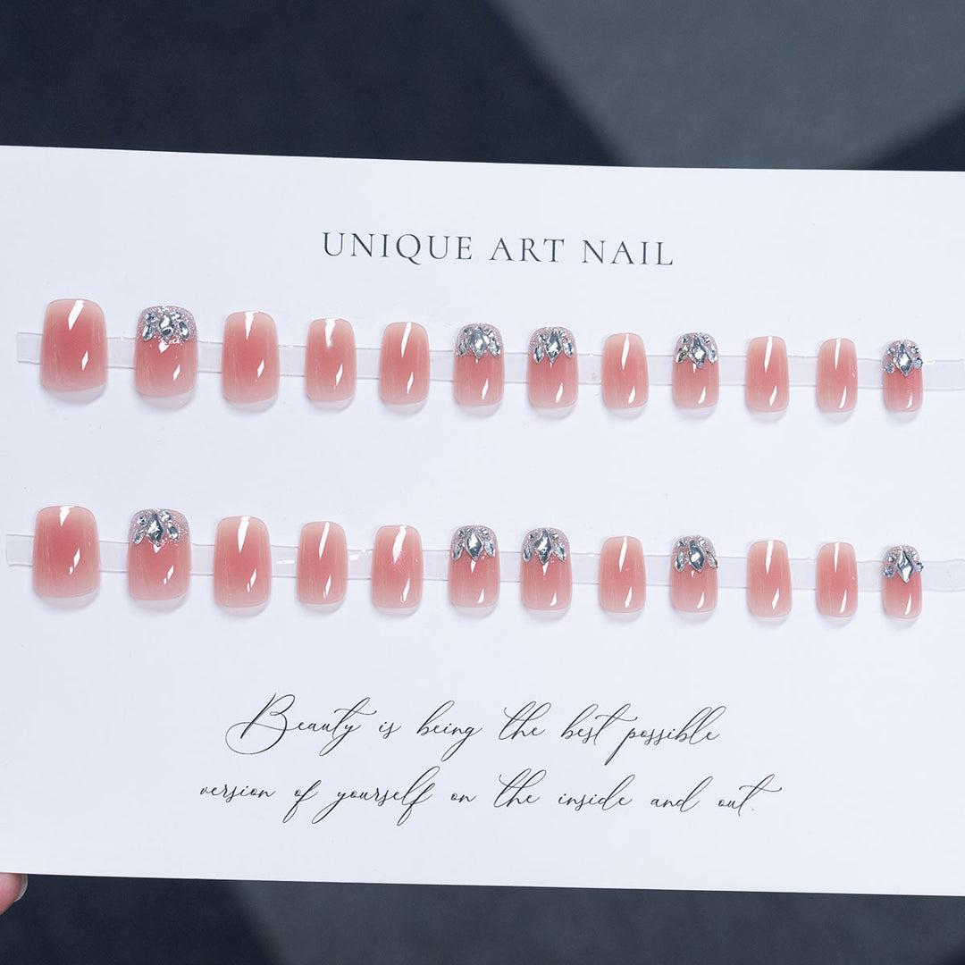 Press-On Nagelkunstset mit Strassakzenten