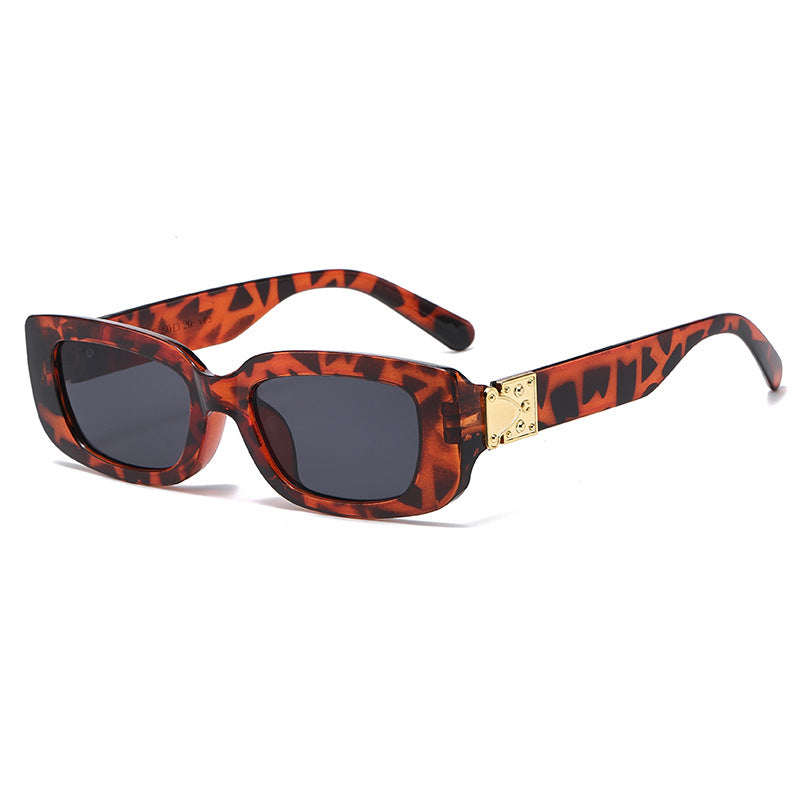 Damen Katzenaugen Sonnenbrille mit modernen Akzenten Karnz