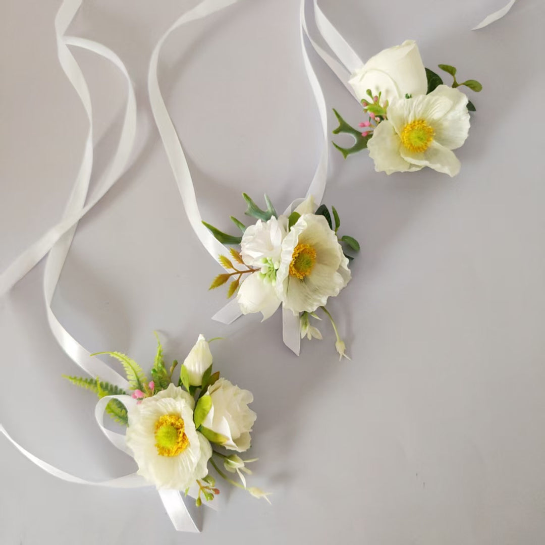 Elegante Blumenanstecker