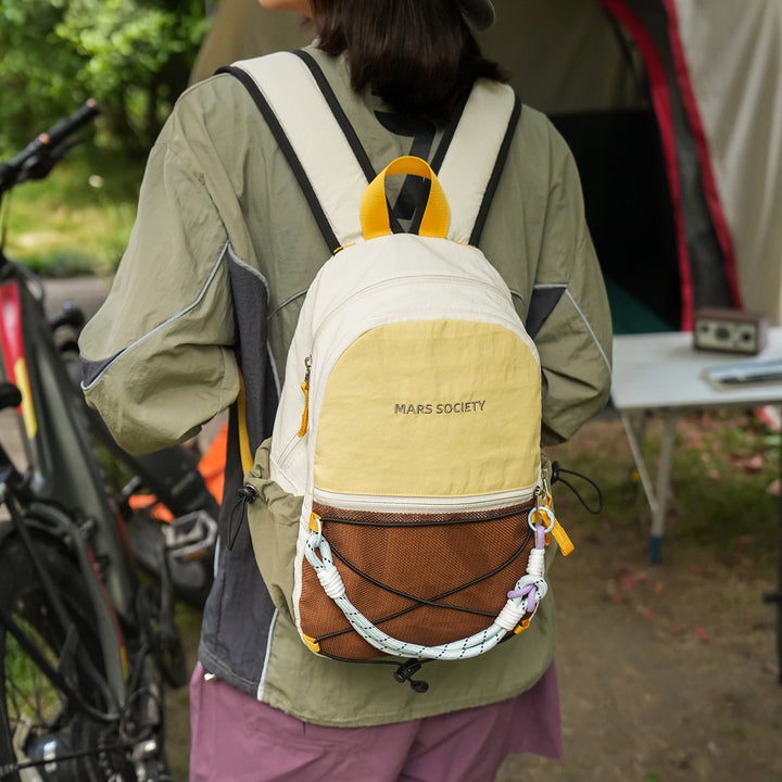 Leichtgewichtige Mehrfachtaschen-Schultertasche Karnz