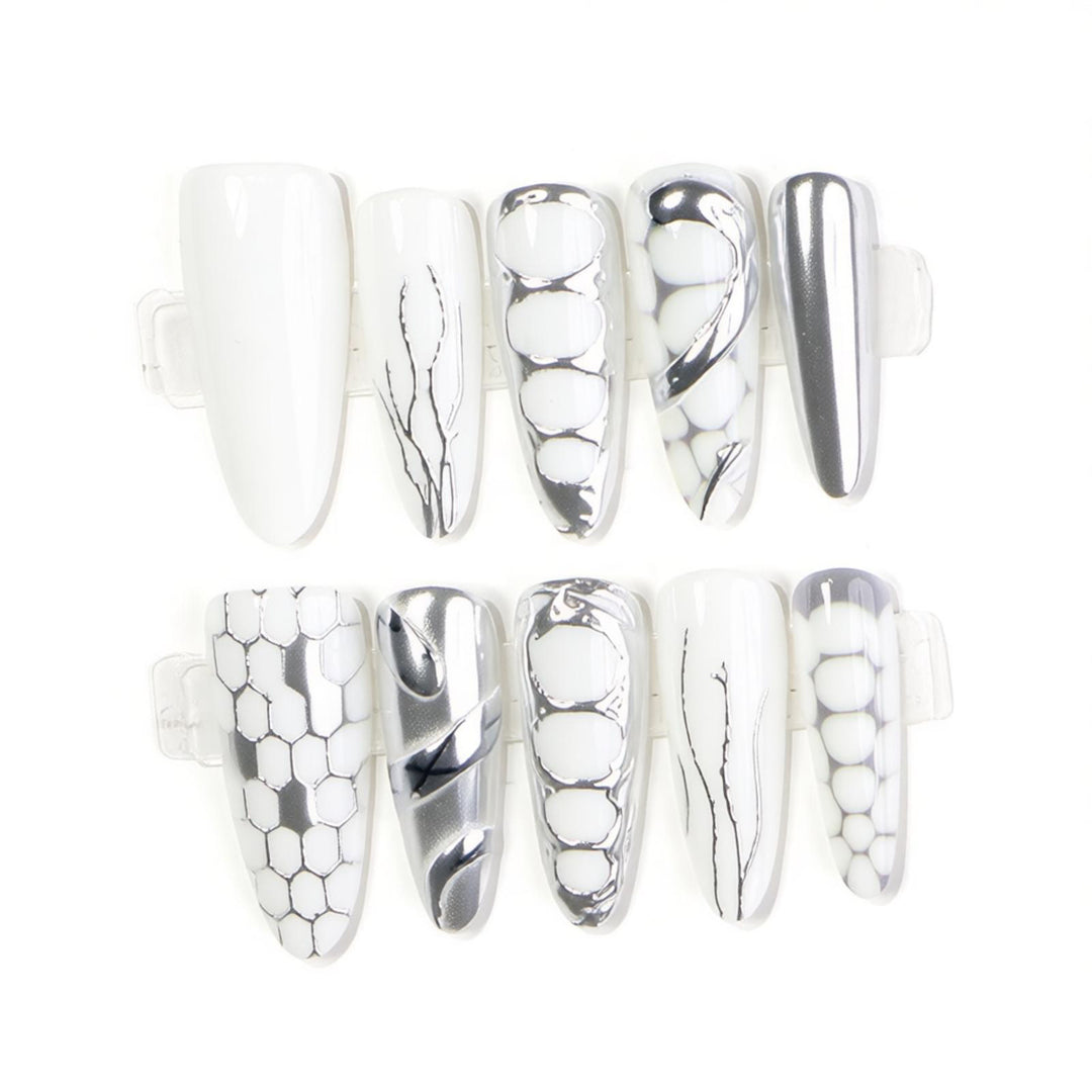 Elegante Stiletto Press-On Nagelset Karnz