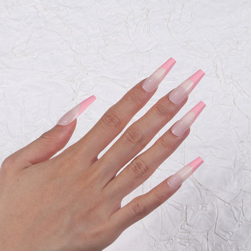 Lange Stiletto-Nagelverlängerungen Karnz