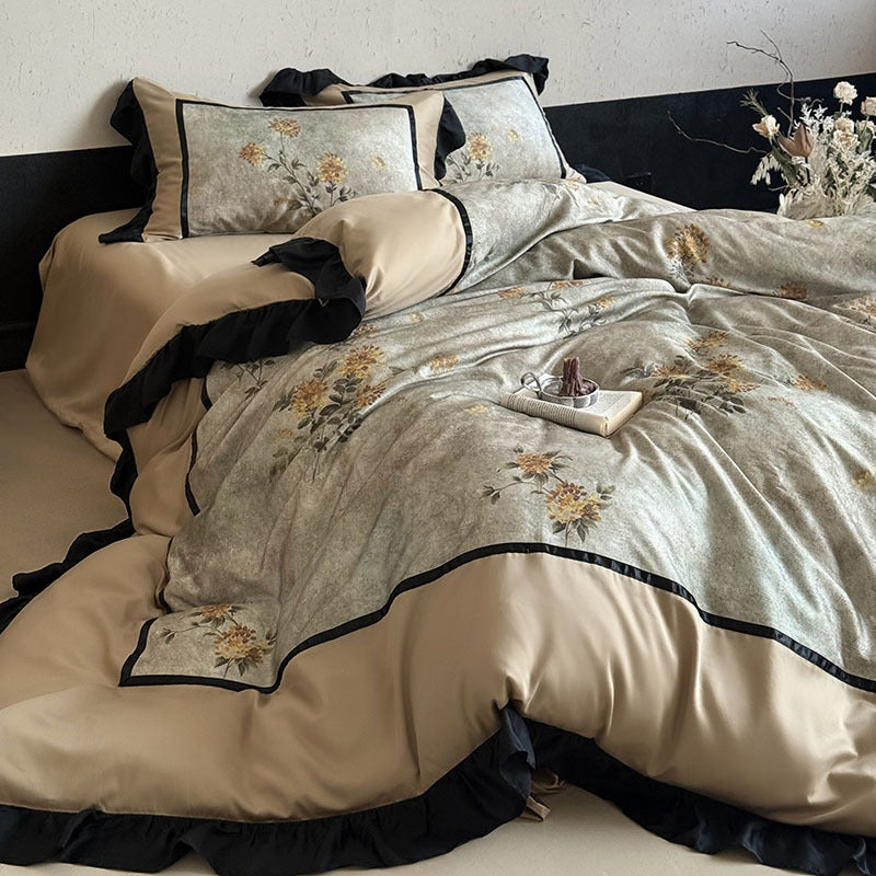 Luxuriös floral bestickte Rüsch Bettbezug Set