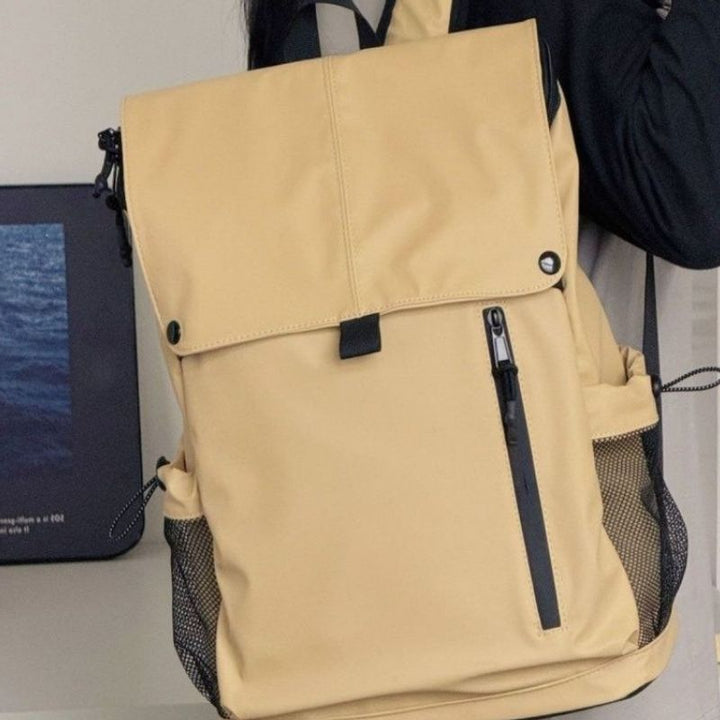 Vielseitiger wasserdichter Rucksack für den Außenbereich Karnz