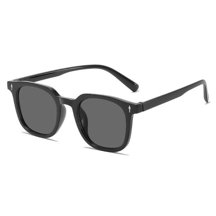 Transparente Rahmenmodetrends Sonnenbrillen Karnz