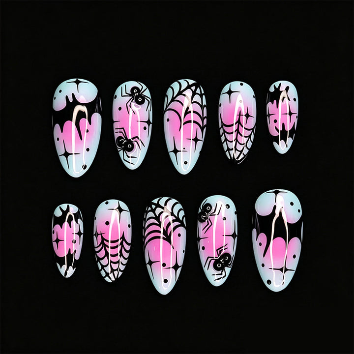 Kreatives Halloween Nagelset Karnz