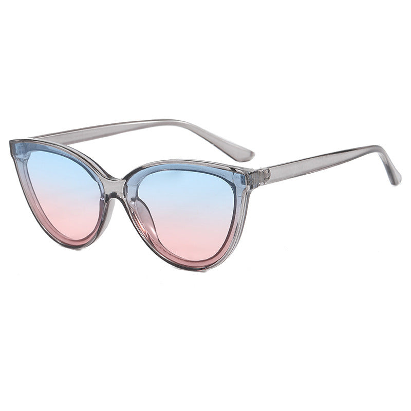 Damen modische Cat-Eye Sonnenbrille mit gradienten Gläsern Karnz