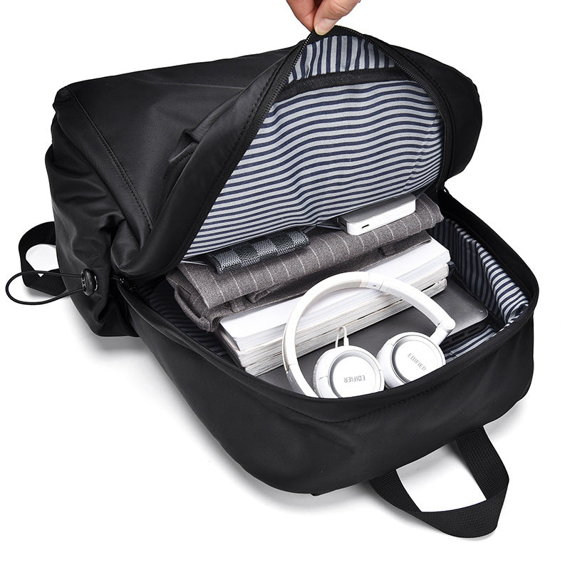Vielseitiger Wasserfester Rucksack Karnz