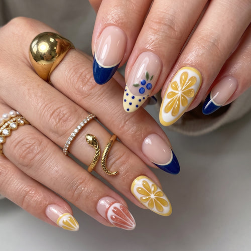 Künstlerisches Nagelkunstset