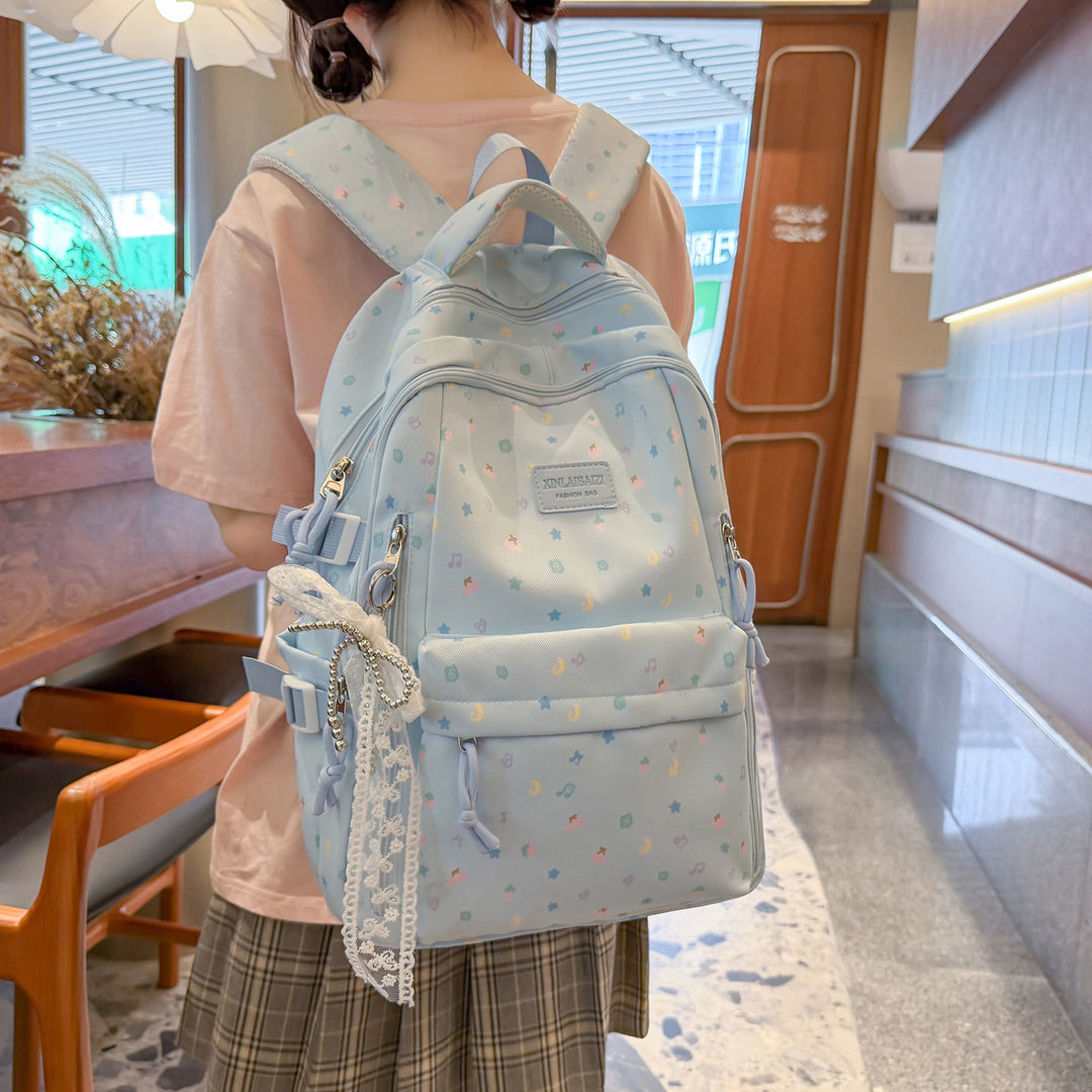 Stylischer Multi-Taschen-Rucksack mit dekorativen Akzenten Karnz