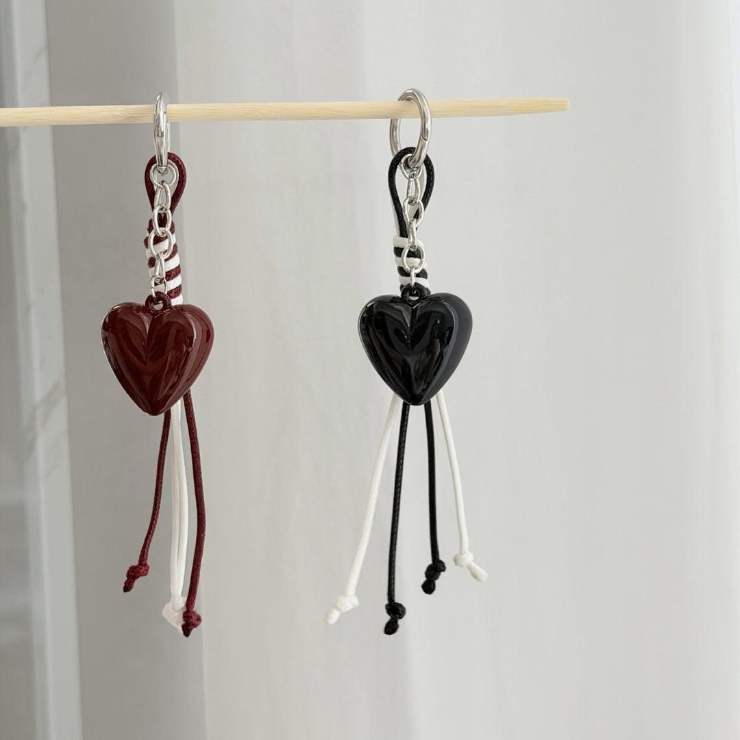 Herzförmiger Charm Schlüsselanhänger Karnz