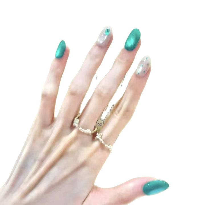 Stylisches Press-On Nail Art Set Karnz