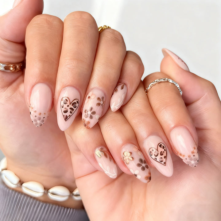 Künstlerisches Blumen-Design Press-On Nägel Karnz