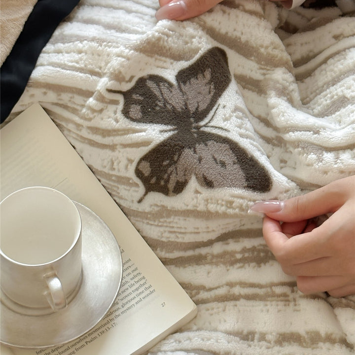 Geplüschte Samt Bettbezug Set mit besticktem Schmetterling und piping Kanten