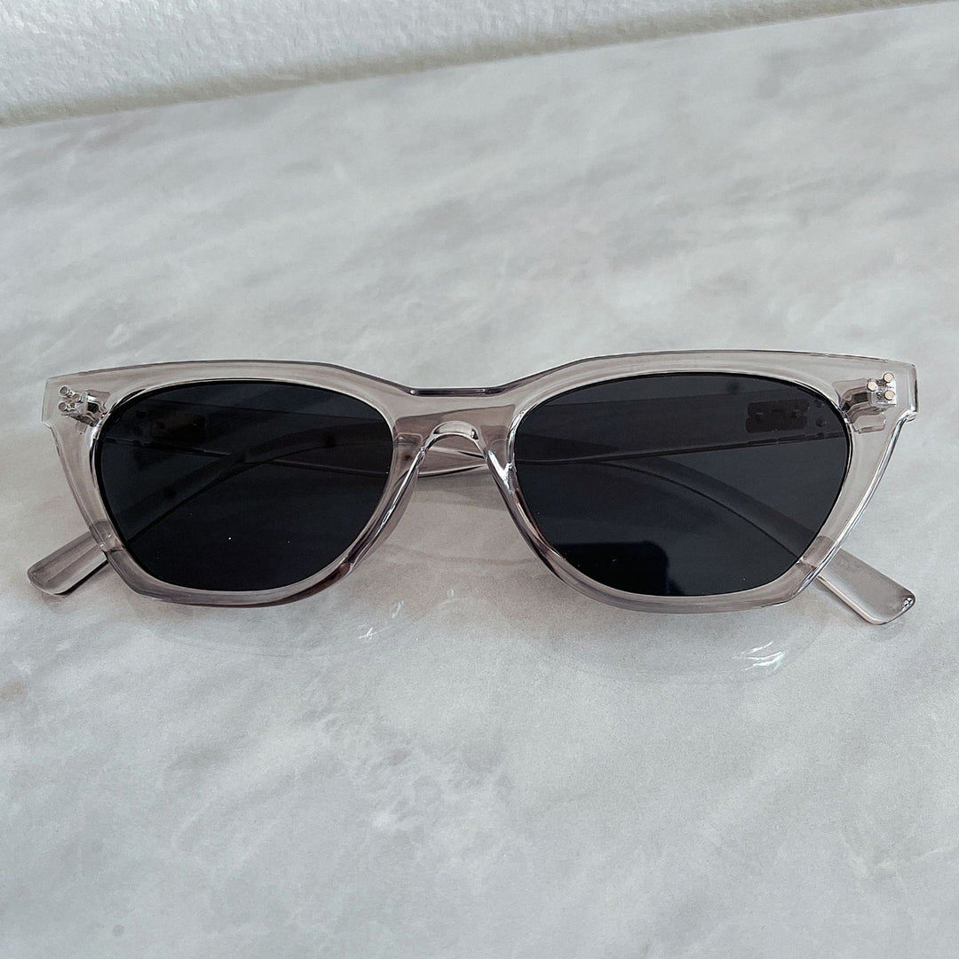 Damen modische Retro-Sonnenbrille mit elegantem Design Karnz