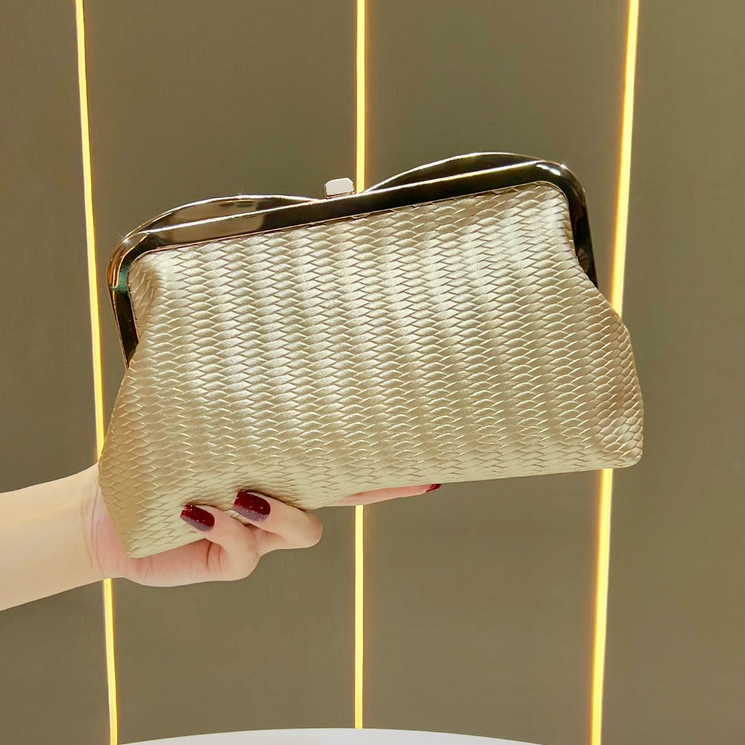 Elegante Texturierte Abendtasche