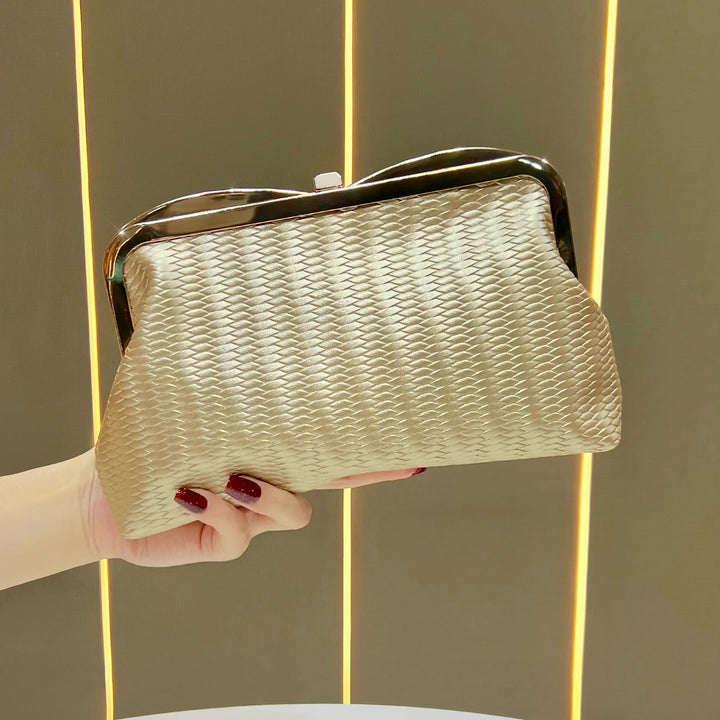 Elegante Texturierte Abendtasche