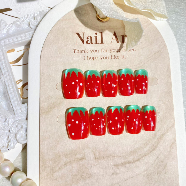 Kreatives Erdbeer-Themen Press-On Nagelkunst Set