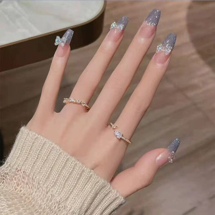 Glamouröse 3D Nagelkunst Karnz