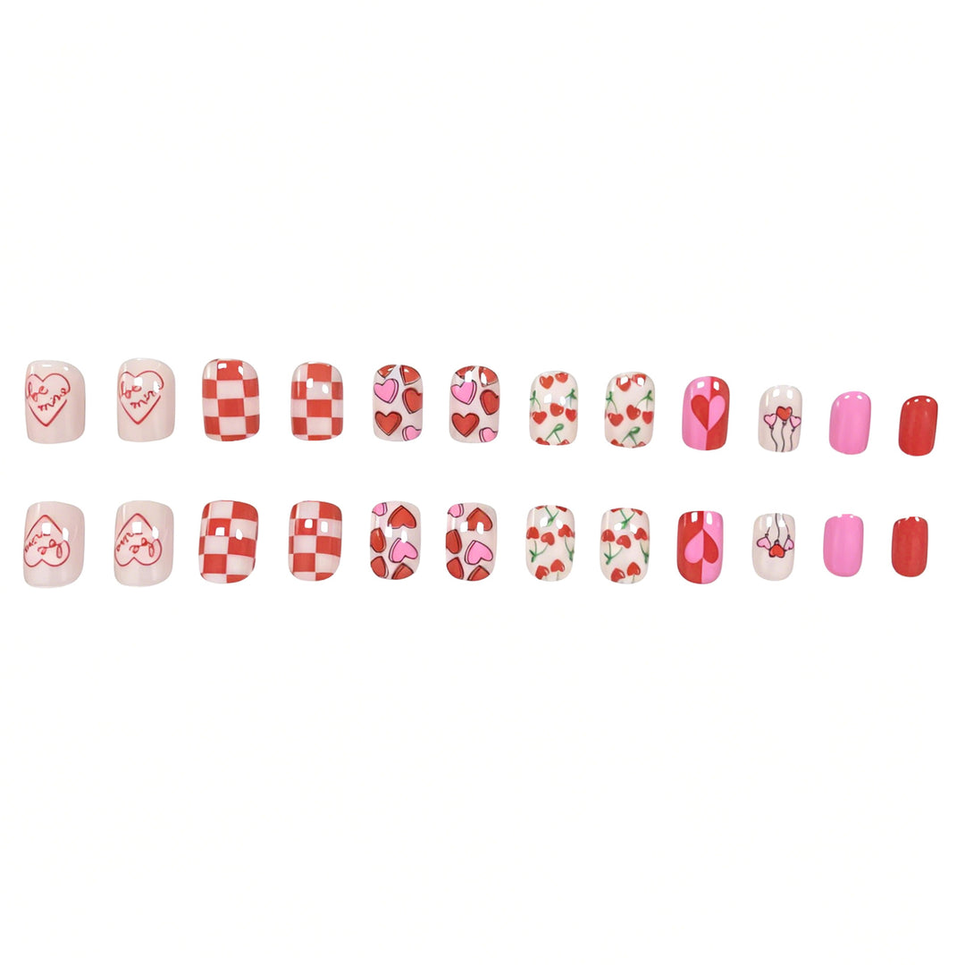 Kreatives Valentinstag Nageldesign Karnz